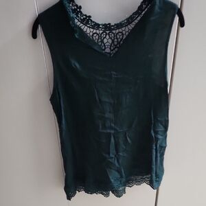 Elegant Green Lace Trim Women's Top